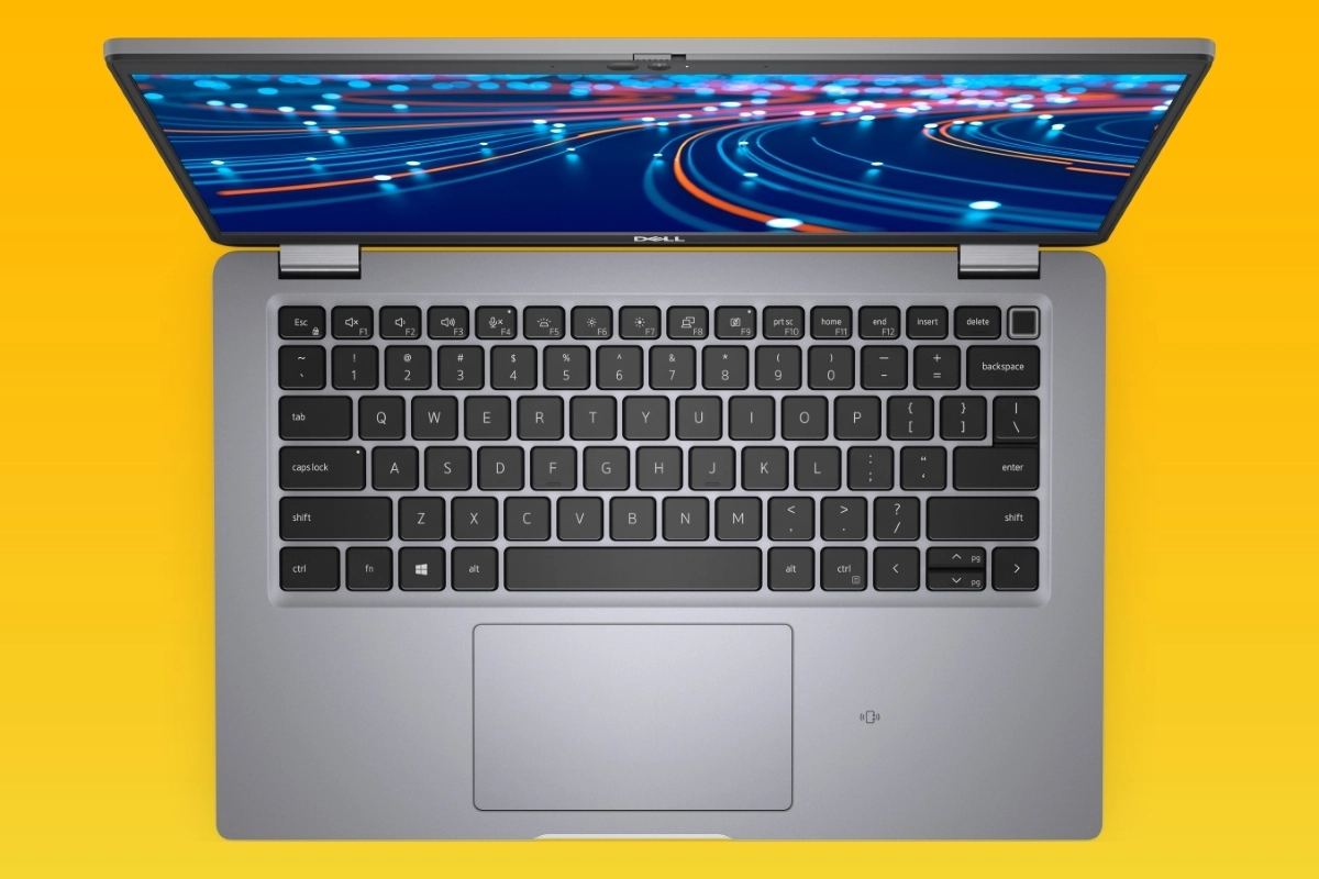 Dell-Latitude-5430-overhead_爱奇艺.jpg